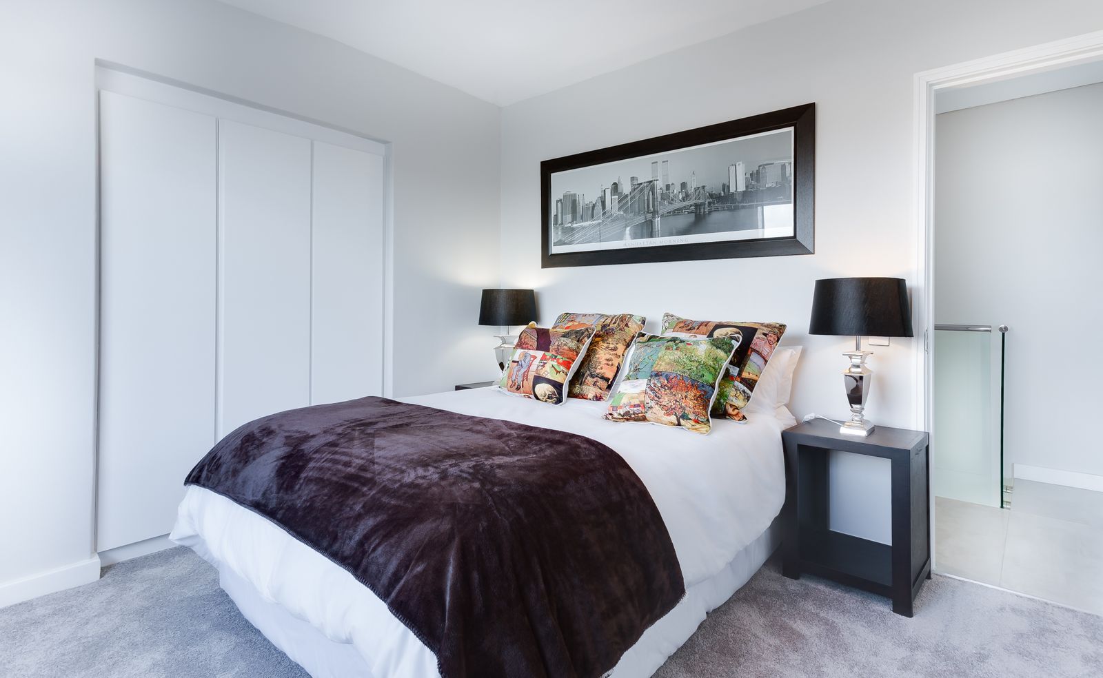Bedroom photography illustrating the Quay Room concept
